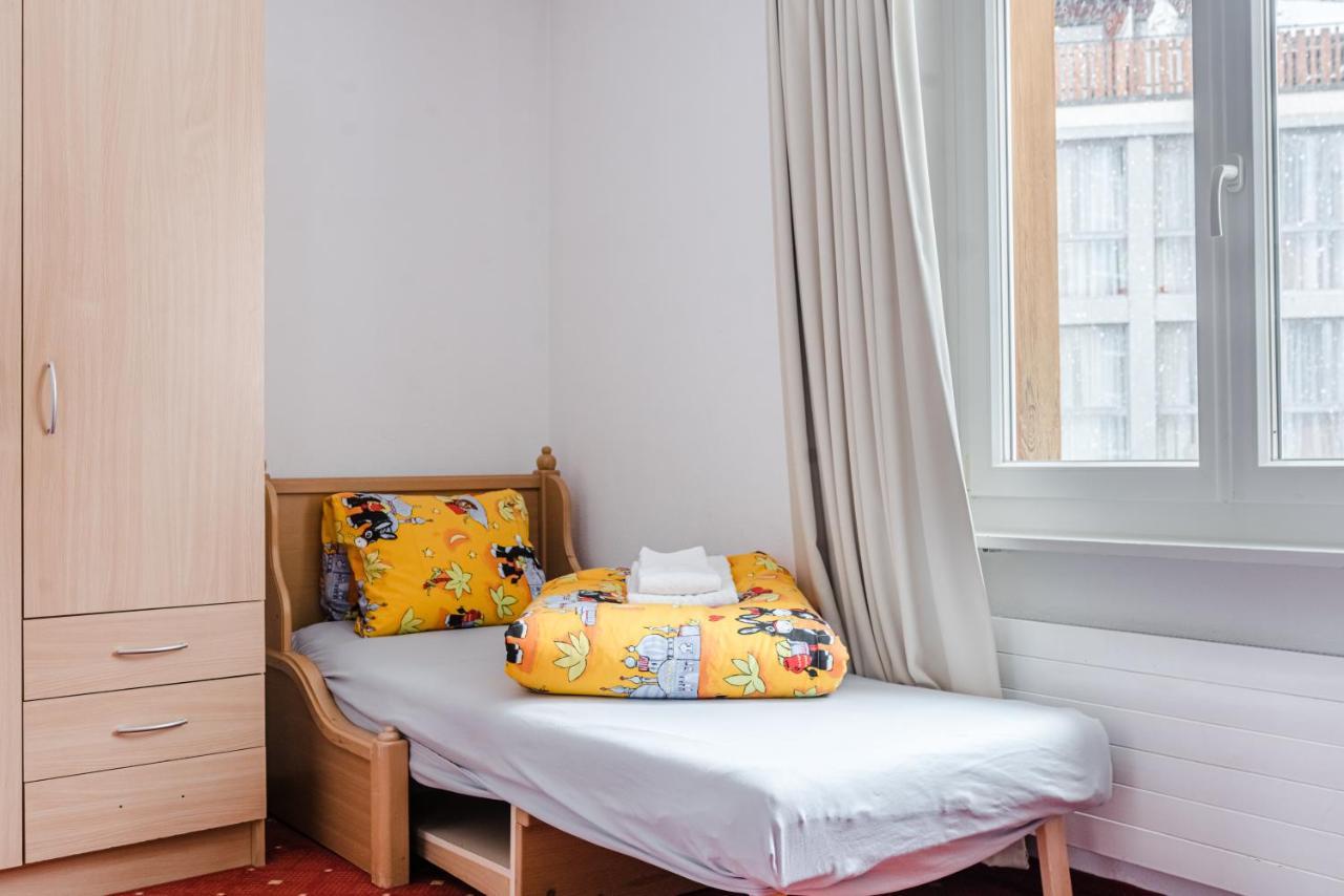 Family Hotel Desiree เกรเชิน ภายนอก รูปภาพ